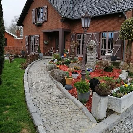 Chambres Chez Nanou Avec Petit Dejeuner Chimay Kültér fotó